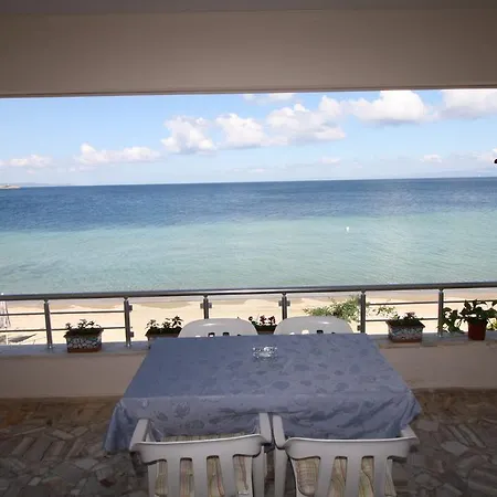 Apartamento Gunes Yali Türkeli